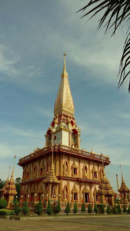 But Different Phuket Boutique Hotel Nai Harn Экстерьер фото