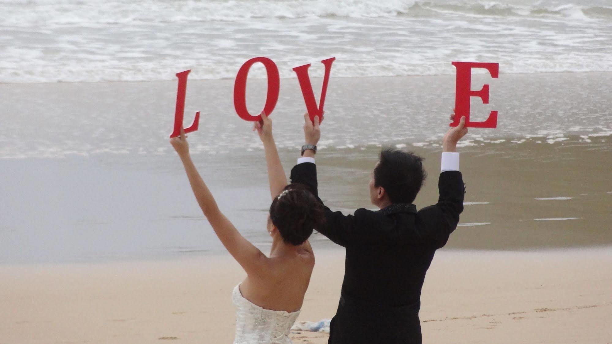 But Different Phuket Boutique Hotel Nai Harn Экстерьер фото